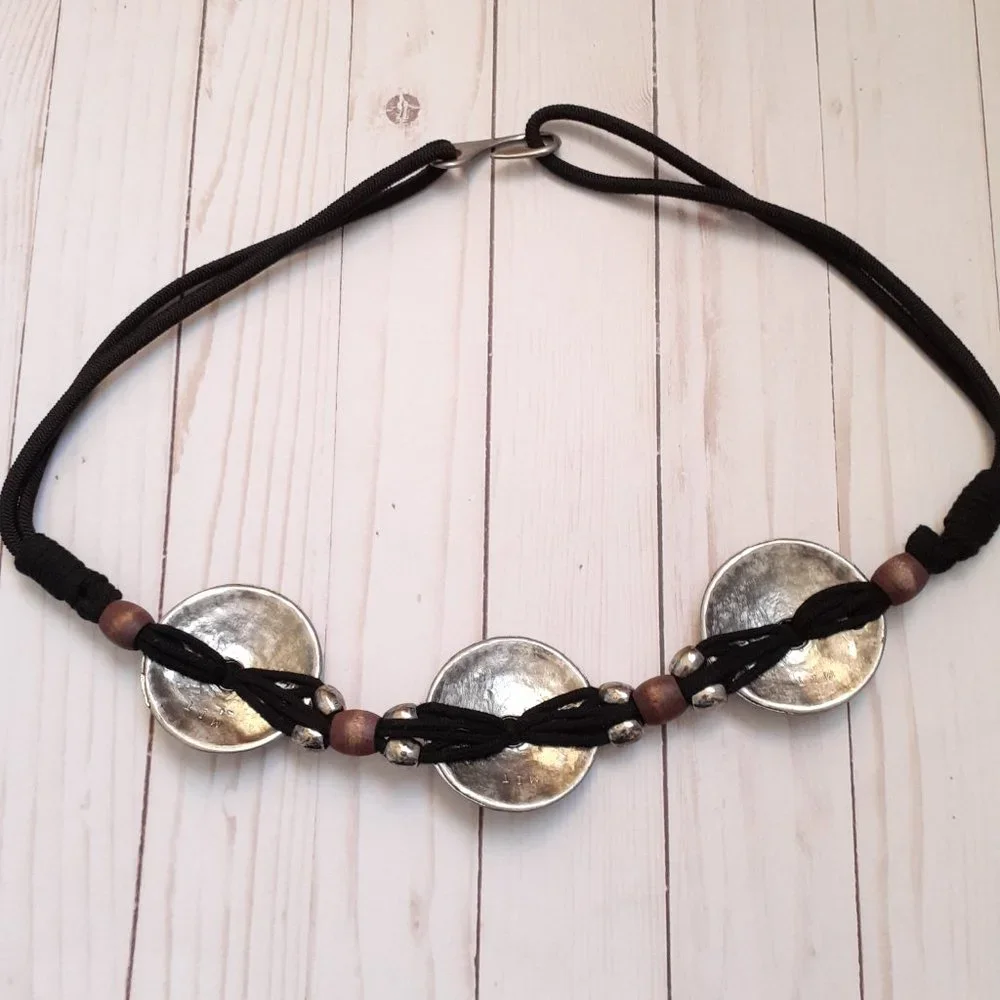 Vintage 80s Medallion & Bead Elastic Cord Belt Black Silvertone